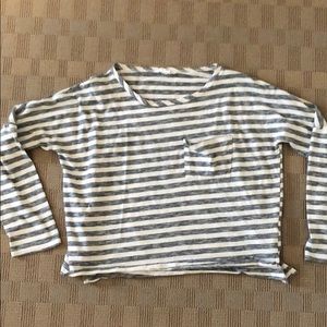 Athleta side small super comfy shirt!